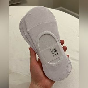 Eedor no show no slip white sock